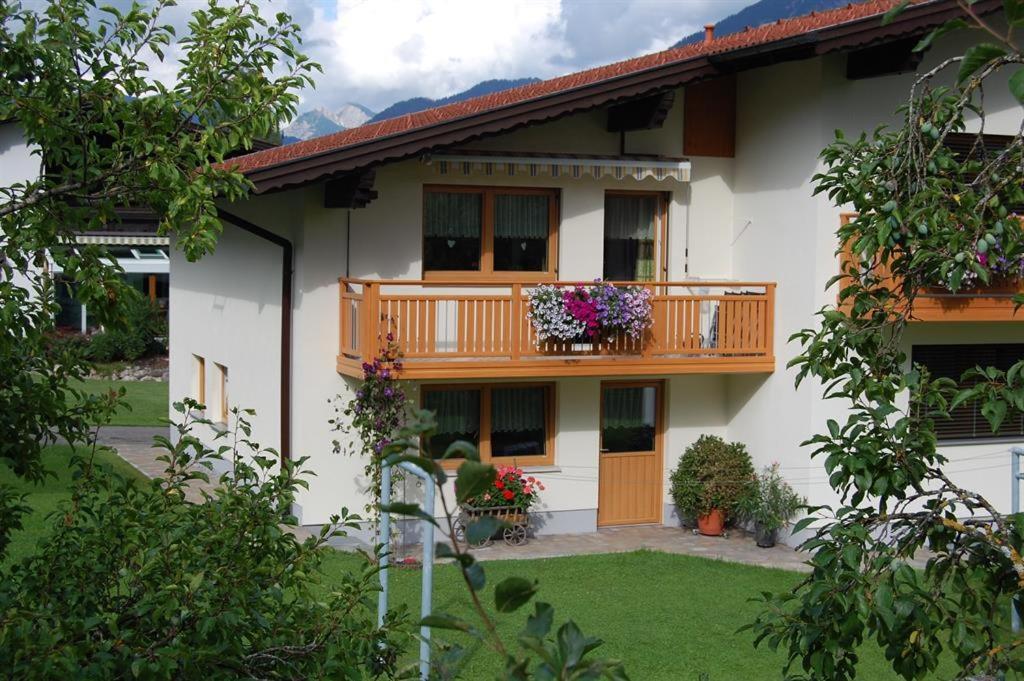 Haus Schreieck Klaudia Apartman Höfen Kültér fotó