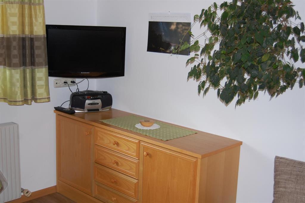 Haus Schreieck Klaudia Apartman Höfen Kültér fotó