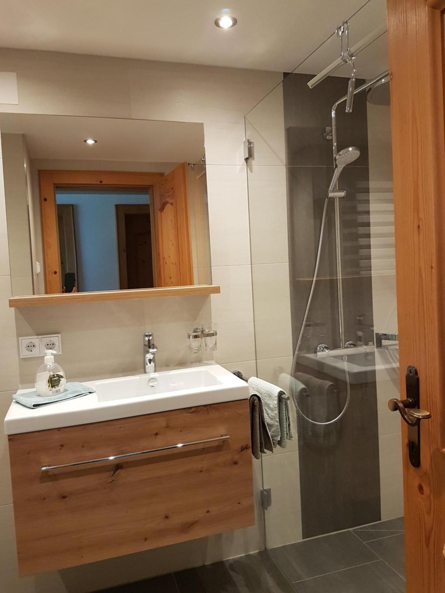 Haus Schreieck Klaudia Apartman Höfen Kültér fotó